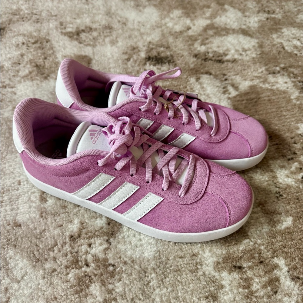 Adidas Women's Sneakers in Pink and White